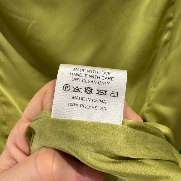 De La Vali green satin Vinyl mini dress - Picture 11 of 12